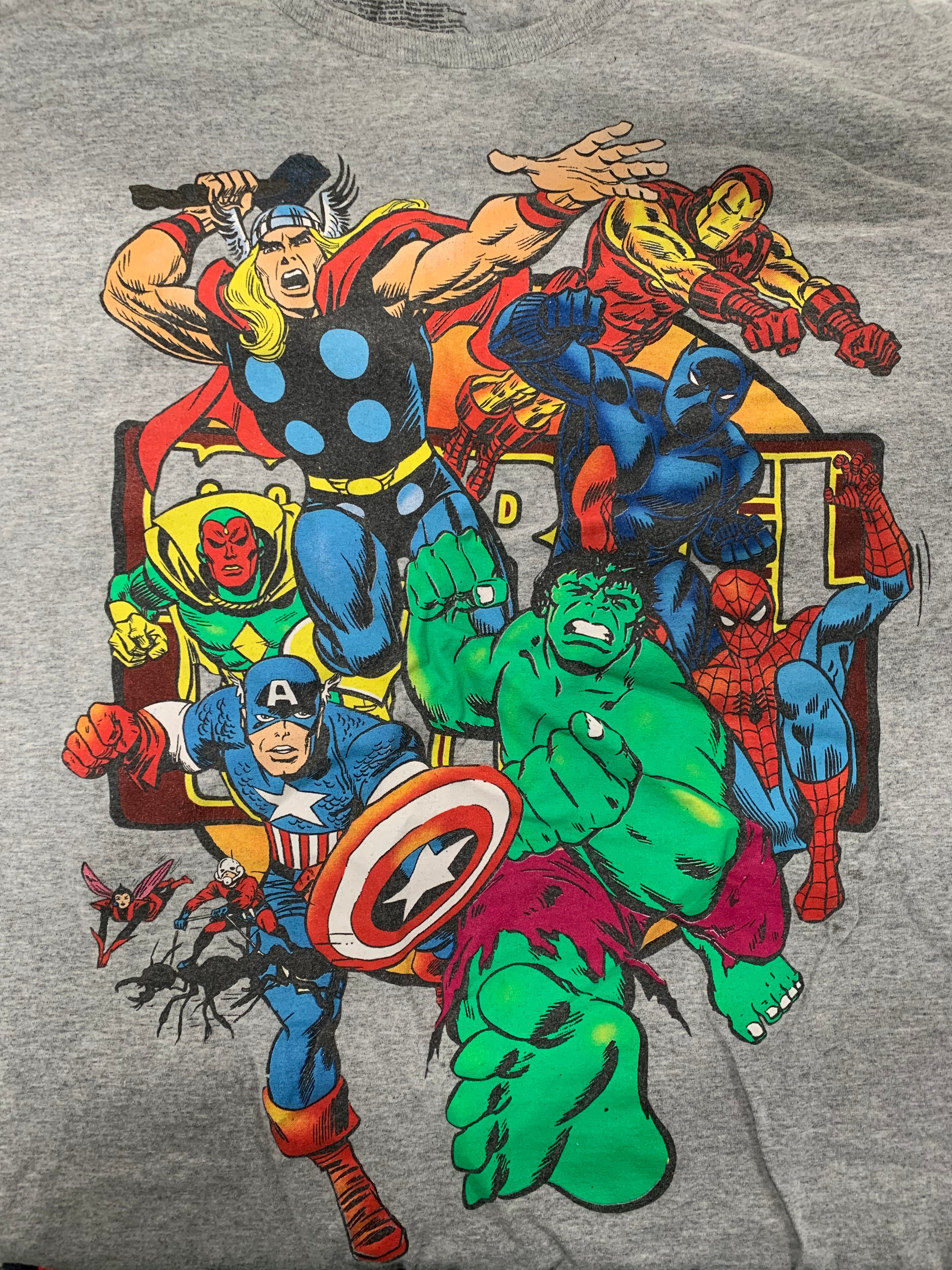 Marvel Classic Comic Avengers T-Shirt, Gray, L