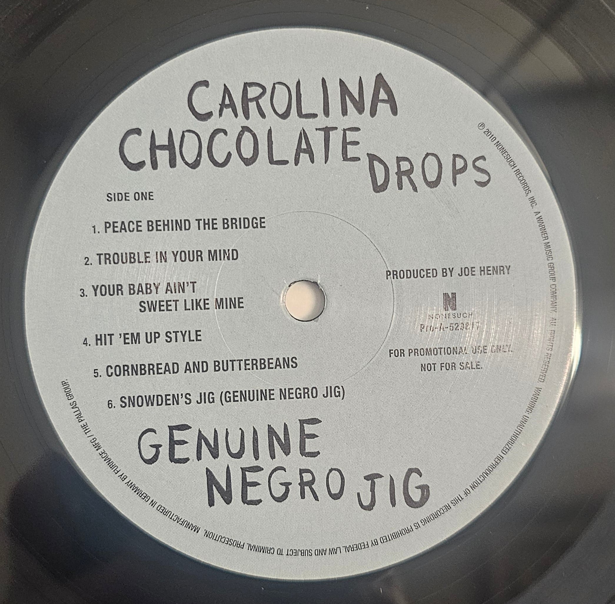 Genuine Negro Jig / Carolina Chocolate Drops (CD) Carolina Chocolate Drops \u2013 Genuine Negro Jig \u2013 CD (Advance, Album
