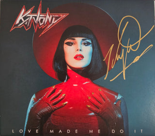 Kat Von D- Love Made Me Do It (Signed)