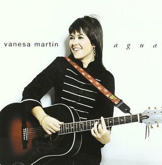 the album cover for Vanesa Martin - Agua