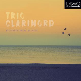 the album cover for Fruhling / Trio Clarinord - Clarinet Trios