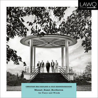 the album cover for Mozart / Oslo Kammerakademi / Hadland - For Piano & Winds