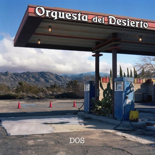 the album cover for Orquesta Del Desierto - Dos (Green Vinyl) [Colored Vinyl] (Grn) [Limited Edition]