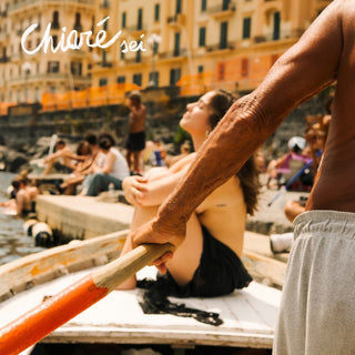 the album cover for Chiare - Sei