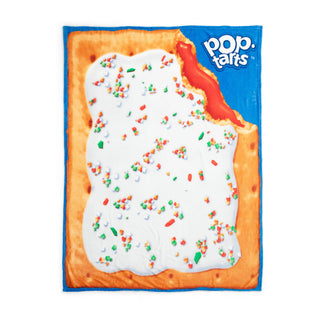 Pop-Tarts™ Cozy Concepts Co. Throw Blanket – Frosted Strawberry Plush Blanket