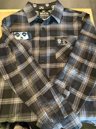 Middle Of Beyond Misfits Style Flannel Button Up, Black/Grey, M
