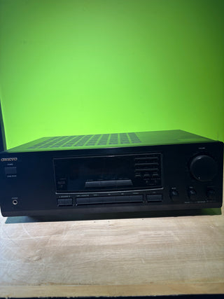 Onkyo TX-8211 Receiver