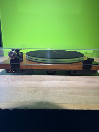 U-Turn Orbit Theory Turntable w/Built-In PreAmp & Ortofon Bronze Cartridge