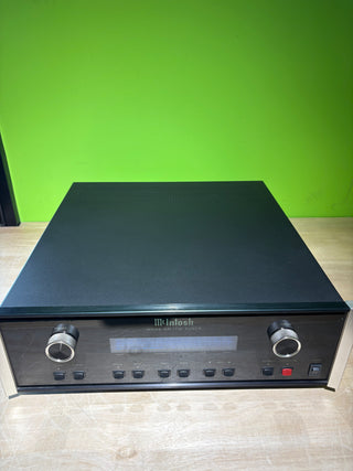 McIntosh MR85 Tuner (w/OG Box & Manual)(Display Is Wonky Sometimes; Priced Accordingly)