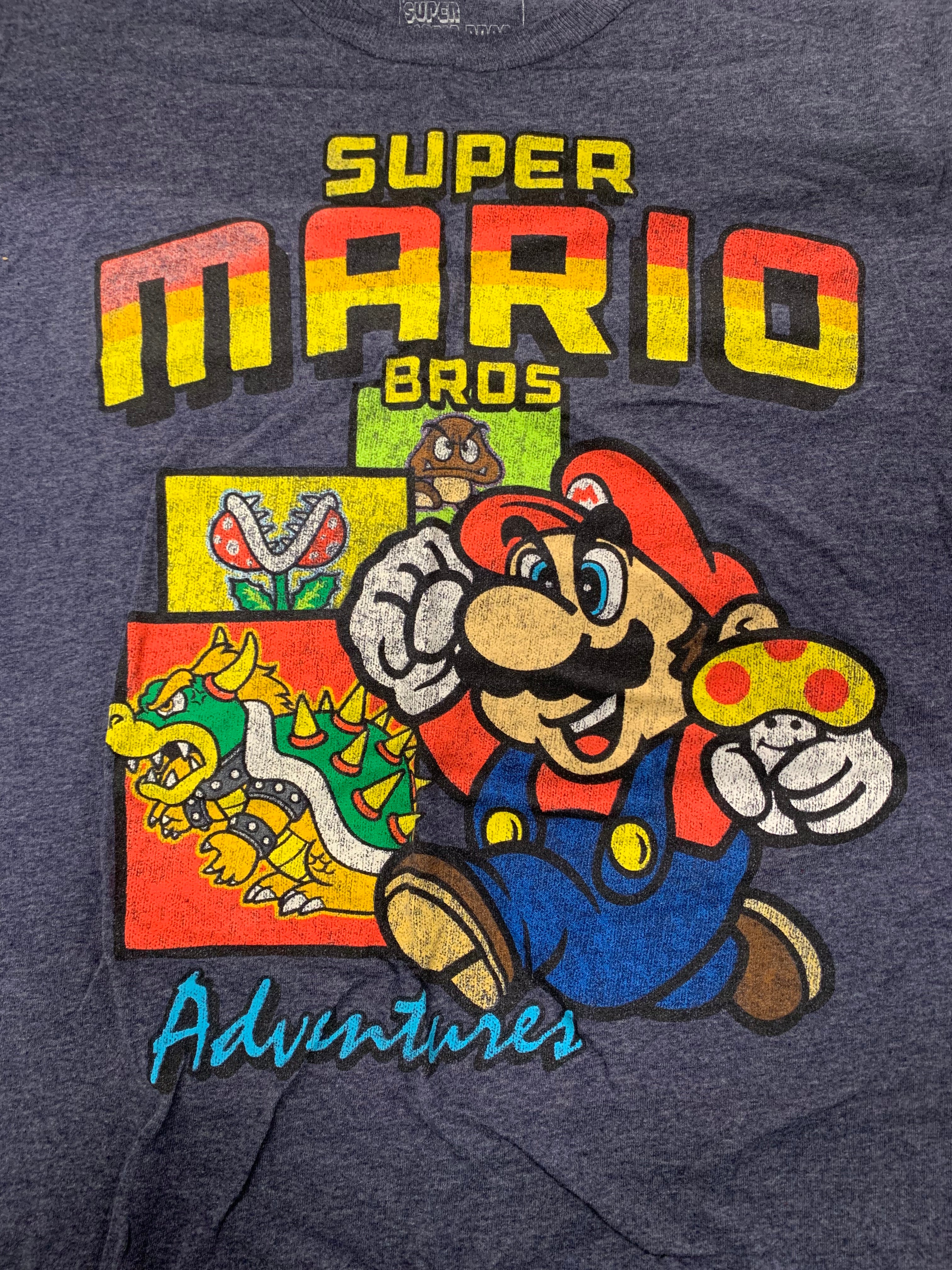 Super Mario Bros Adventures T-Shirt, Gray, M