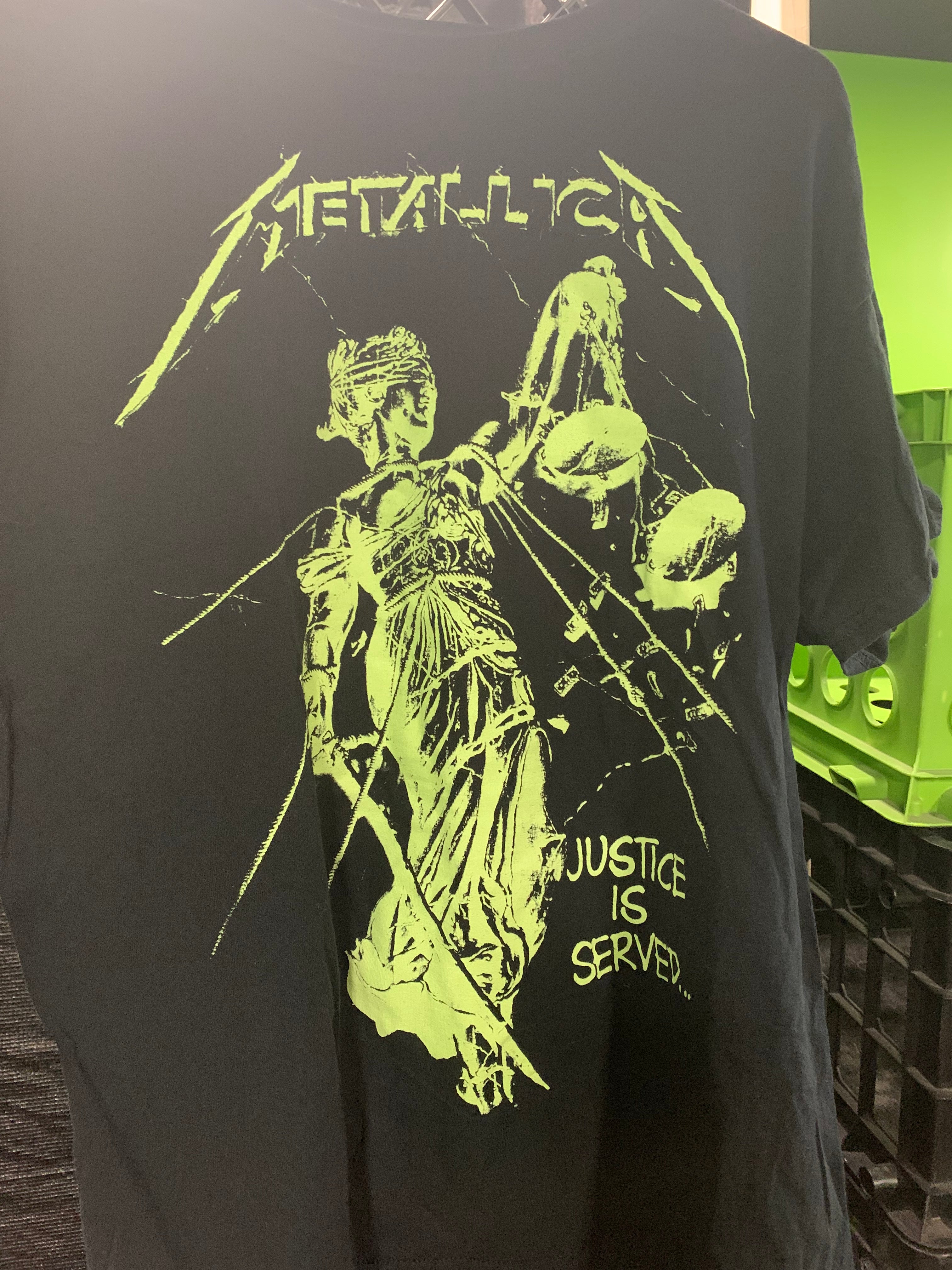 Metallica Blackened Friday 2018 Justice Is Served T-Shirt, Black, L