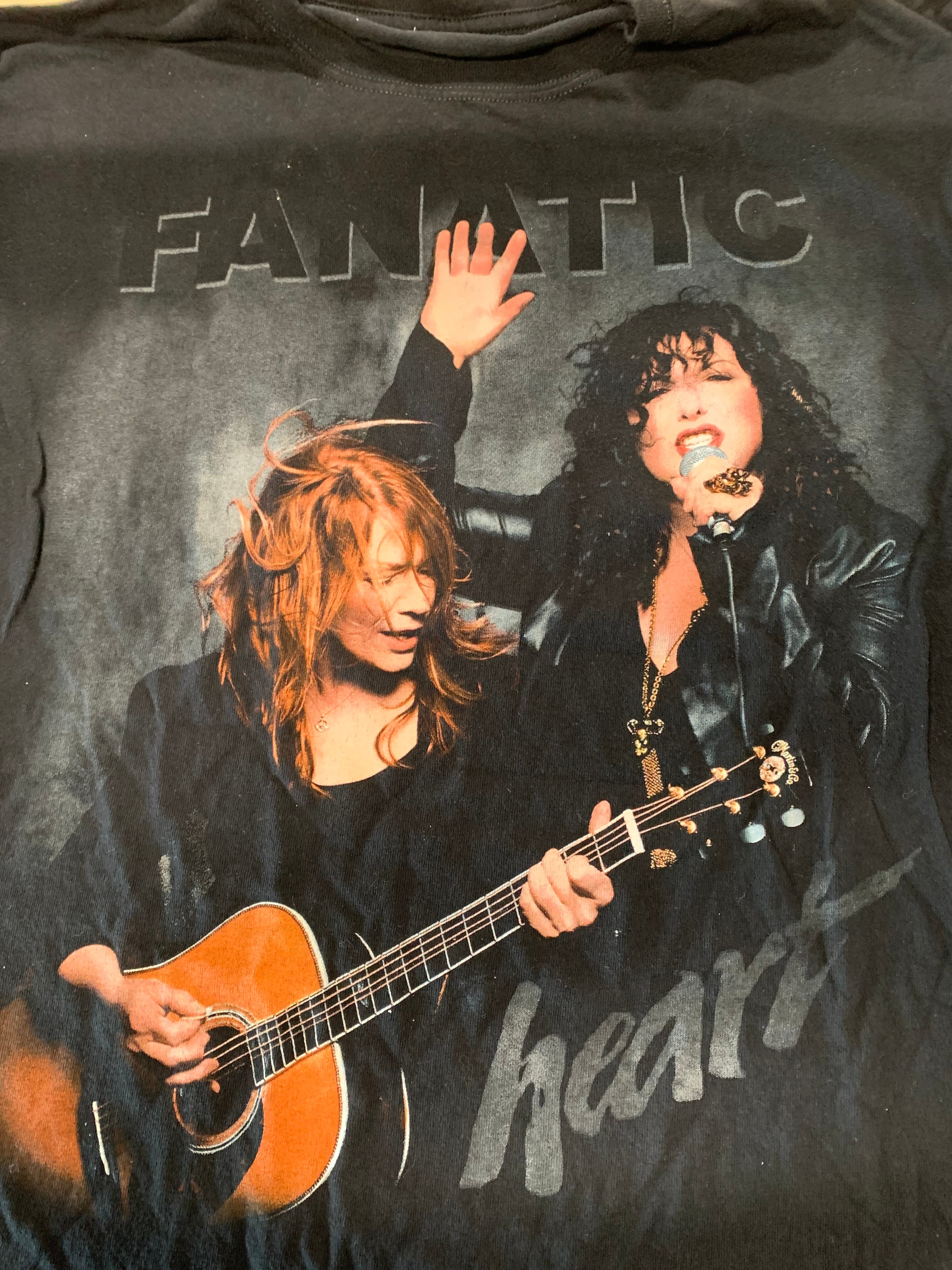Heart Fanatic Tour 2012 T-Shirt, Black, L