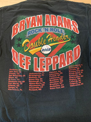 Def Leppard / Bryan Adams Summer Of '05 Rock N Roll Double Header Tour T-Shirt, Black, M