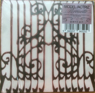 Model Actriz- Pirouette