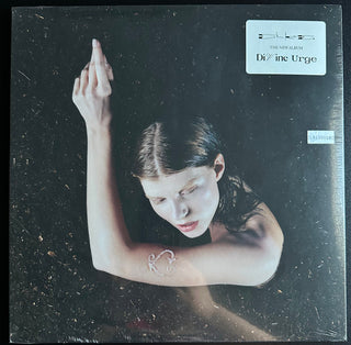 Elke- Divine Urge