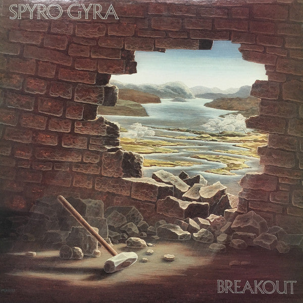 Spyro Gyra- Breakout - Darkside Records