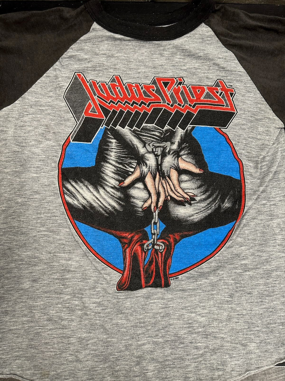 Judas Priest 1984 Defenders Of The Faith Tour Raglan/Baseball T-Shirt, Grey w/Blk Arms, Tagged L (25.5" Long, 19" Pit To Pit)