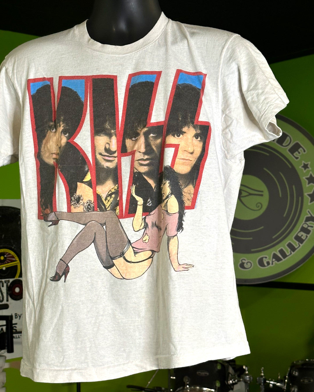 Kiss 1987 Crazy Nights Lady T-Shirt, White, S (Measures 25” Long, 18.5” Pit To Pit) - Darkside Records