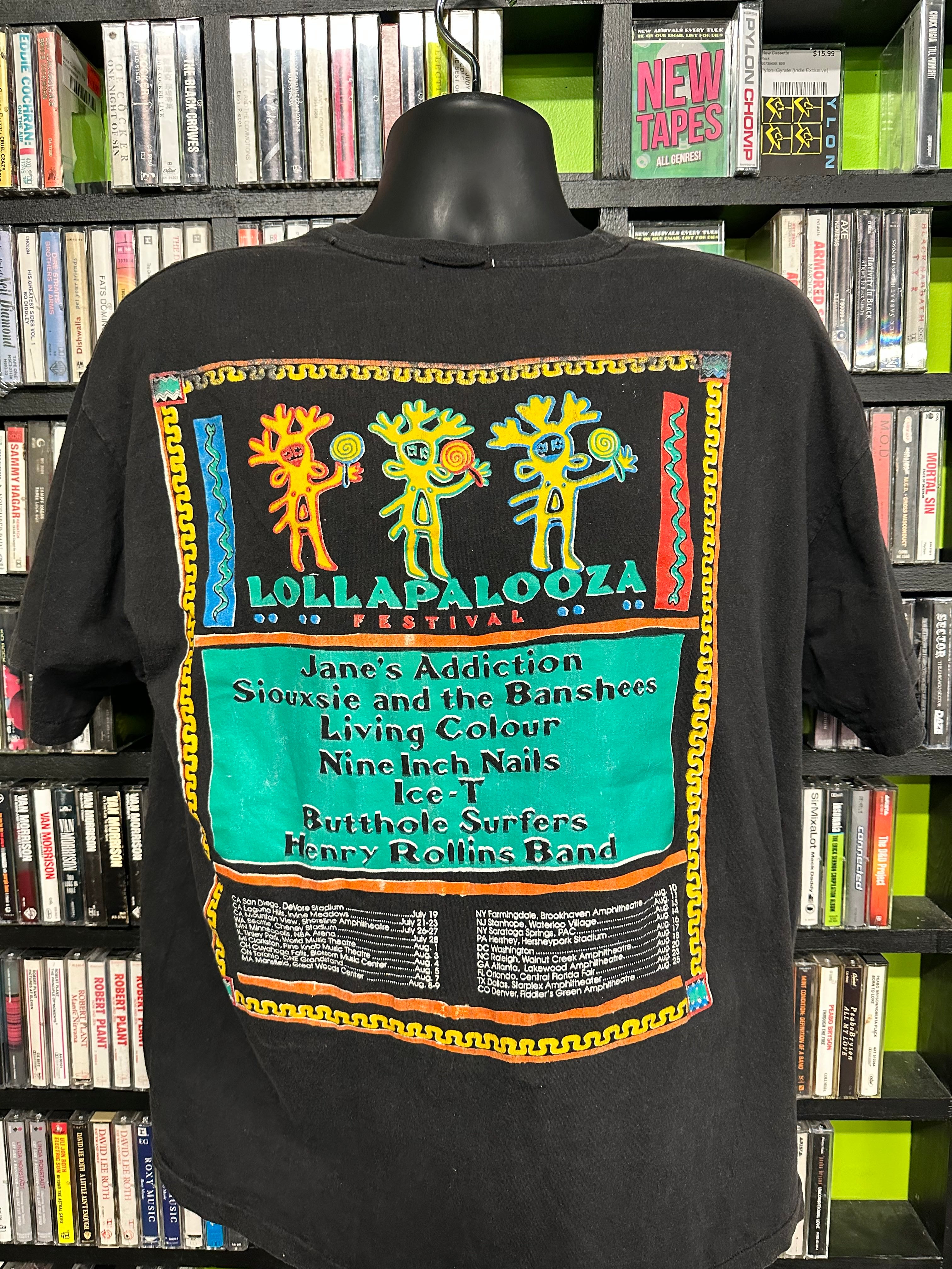 Lollapalooza 1991 Event T-Shirt, Blk, Tagless, Wide M (Measures 26” Long, 20” Pit To Pit)